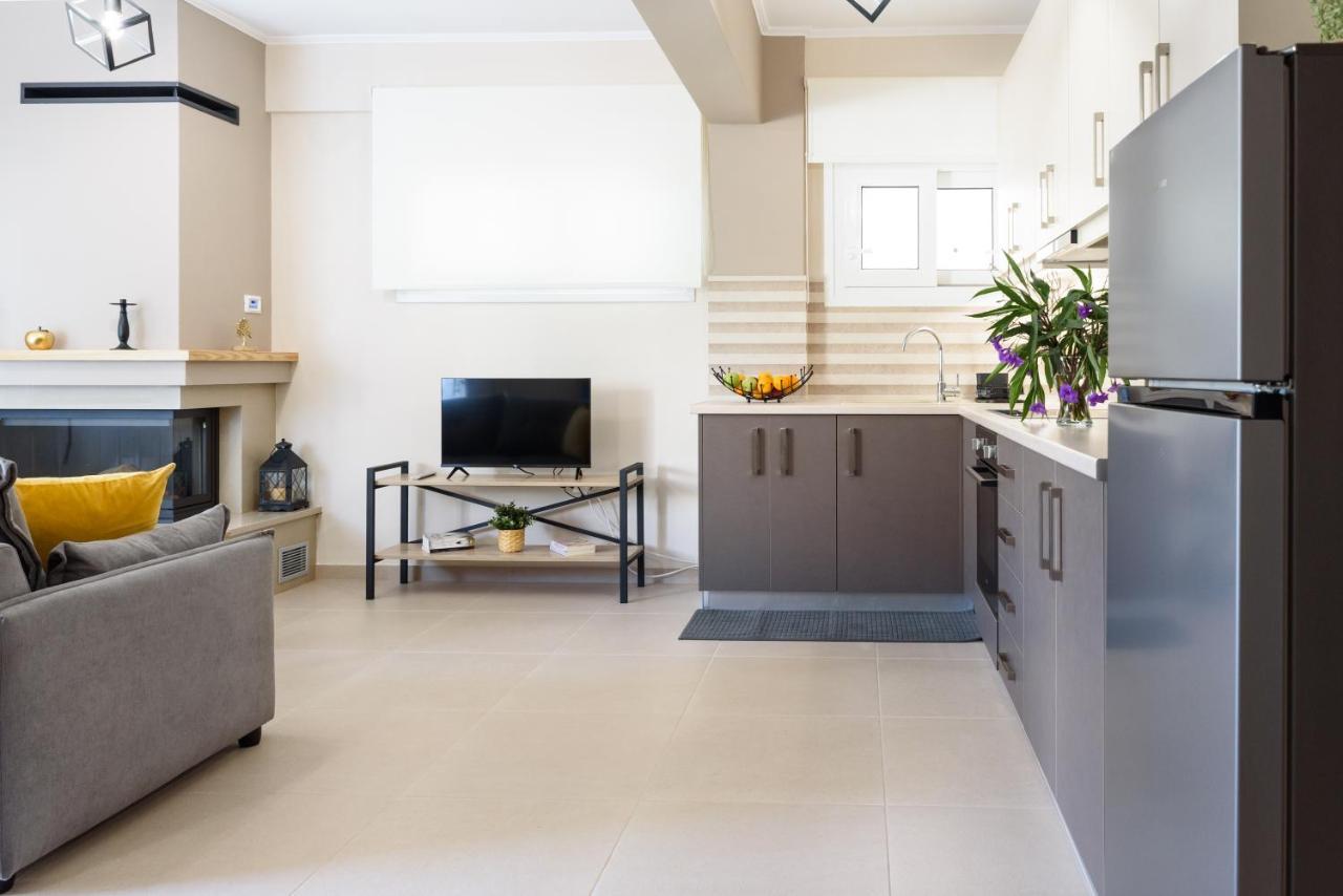 Afroditi'S Delux Apartment モネンバシア エクステリア 写真